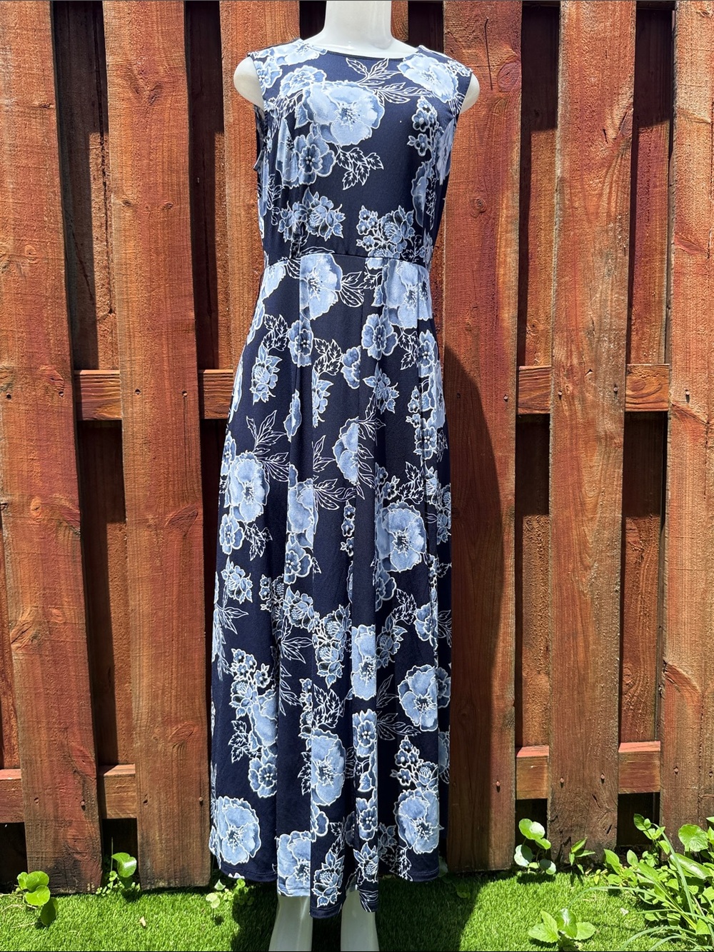 Chelsea Taylor Navy Blue Floral Sleeveless Maxi Dress Keyhole Back Long Gown 6